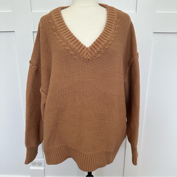 Free People Alli Oversized Sweater - Picture 3 of 8